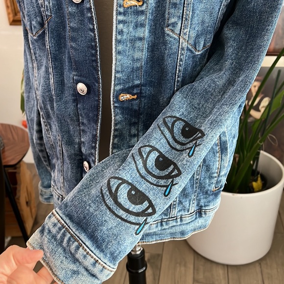 ZARA “Broken Hearts” Denim Jacket - Picture 5 of 6